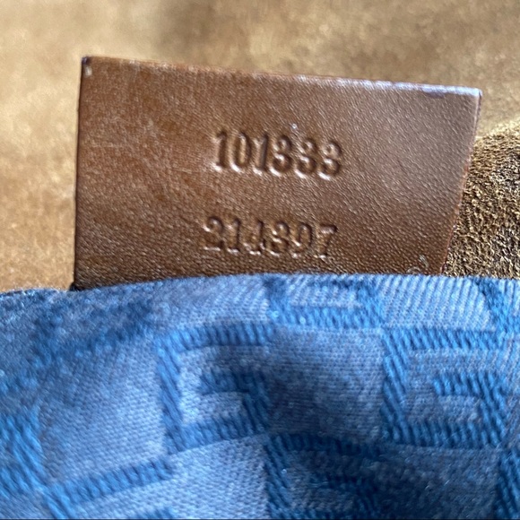 Authentic Gucci Brown Suede Hobo Handbag🤎 - Picture 13 of 16